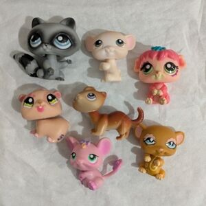Littlest Pet Shop Colorful Animal Figurines